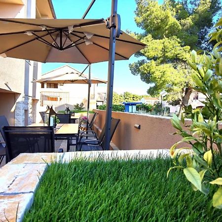 Apartmani Rispet شيبينيك المظهر الخارجي الصورة
